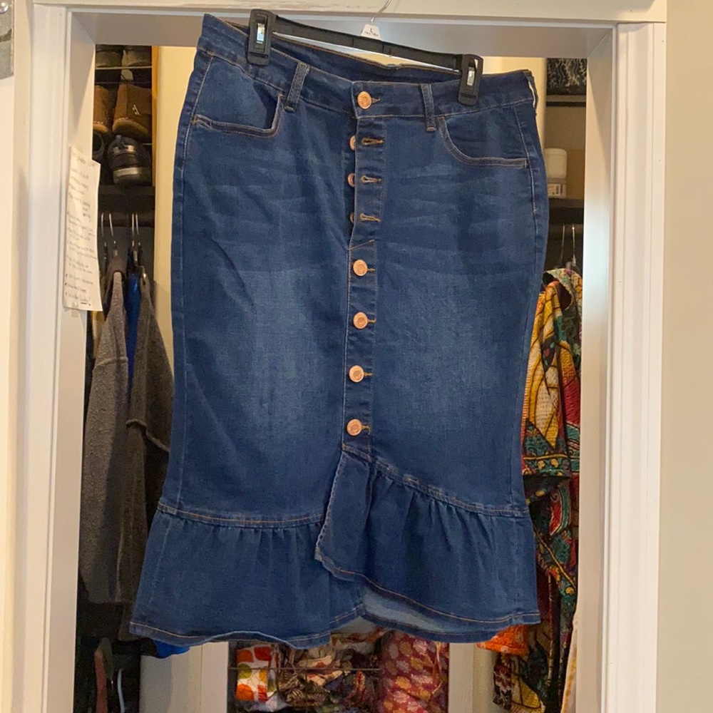 Ruffled Jean skirt